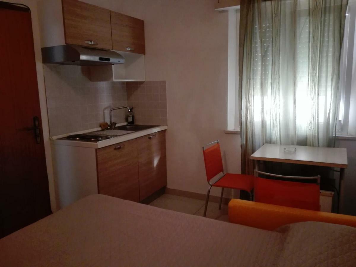 Bed and Breakfast New Prophet à Cattolica Extérieur photo